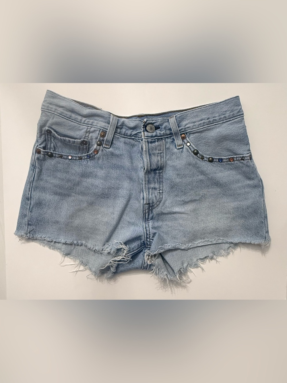 Levi’s 501 W27 Rhinestone Studded Cutoff Denim Shorts
